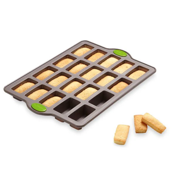 Lot de 3 plaques Rigiflex : 20 mini financiers, 12 muffins et 12 canelés Mathon - Image 2