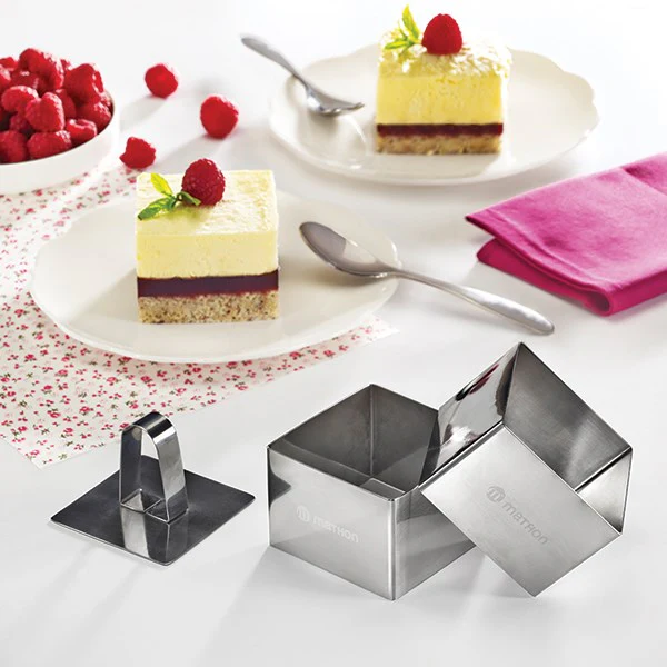 Lot de 4 emportes pièces carrés en inox avec poussoir Mathon - Image 2