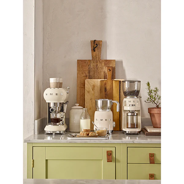 Chocolatière et mousseur de lait crème MFF11CREU Smeg - Image 5